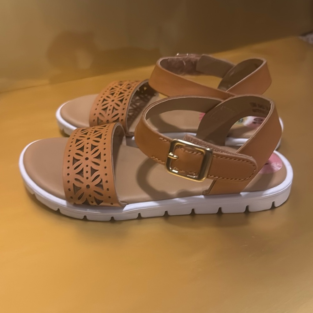 Easter sandals🐣 little girls 10c